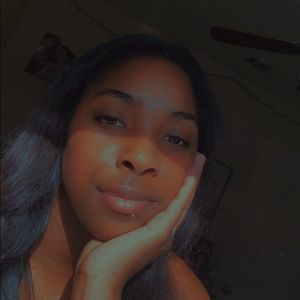 Meet your Posher, Ashlee